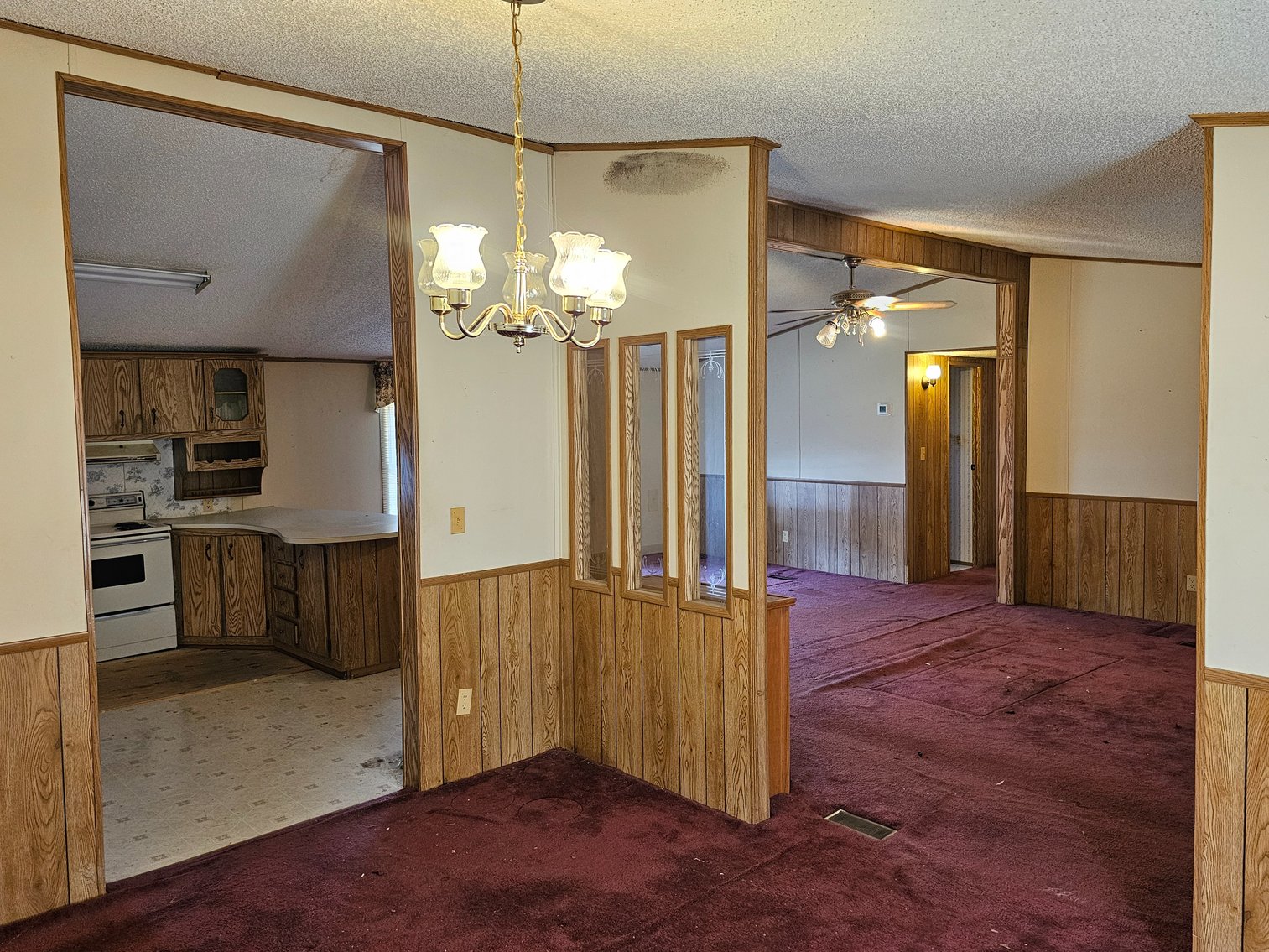 Image for 1810 Scuffling Hill Road Real Estate Auction