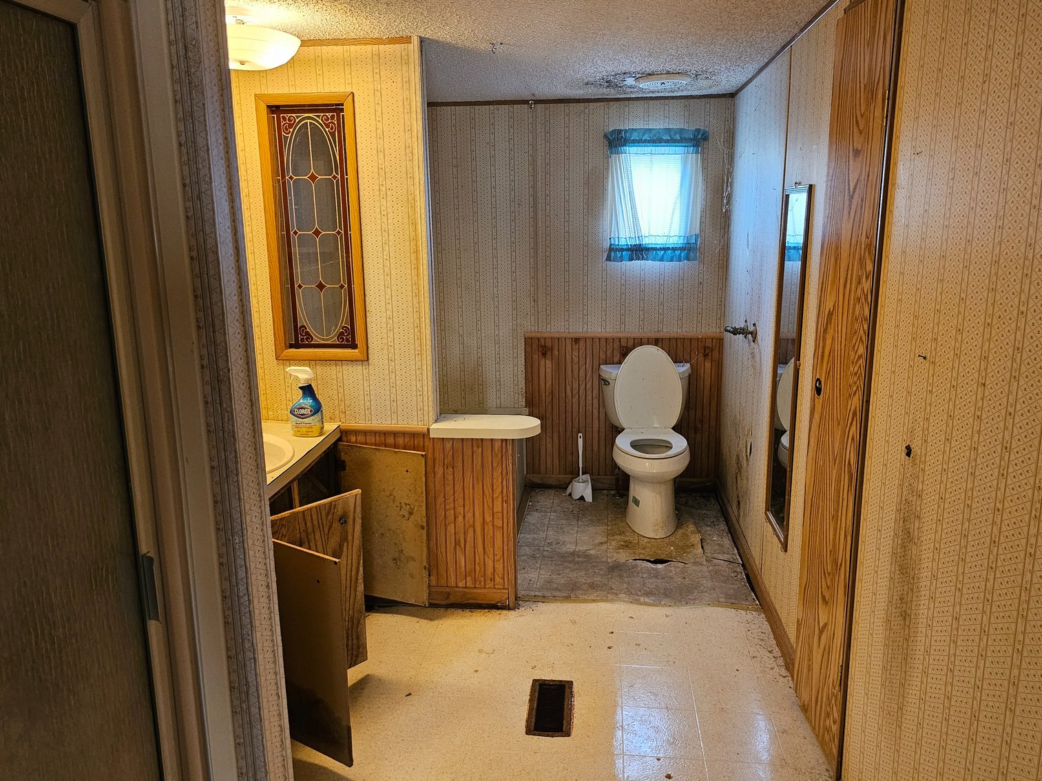 Image for 1810 Scuffling Hill Road Real Estate Auction