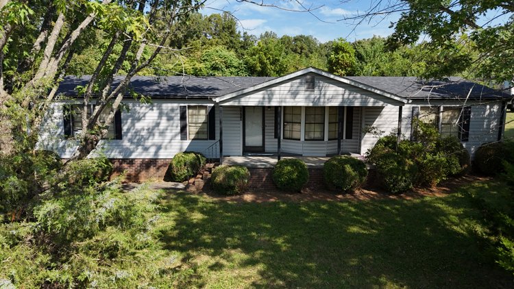 Image for 1810 Scuffling Hill Road Real Estate Auction