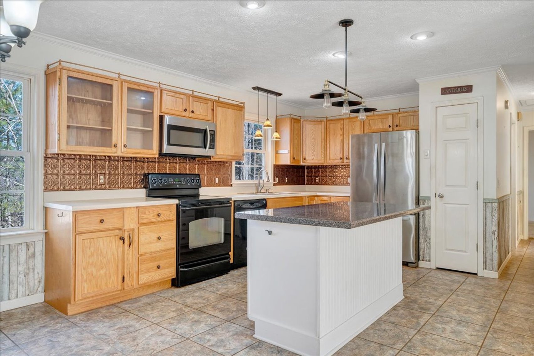 Image for 365 Isolane Road Real Estate Auction