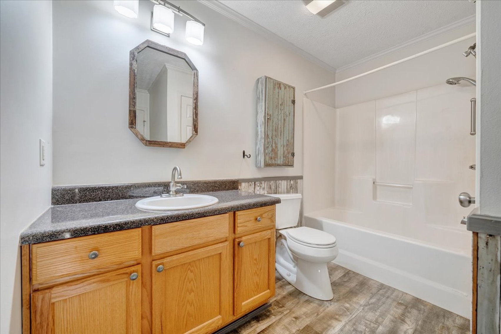 Image for 365 Isolane Road Real Estate Auction