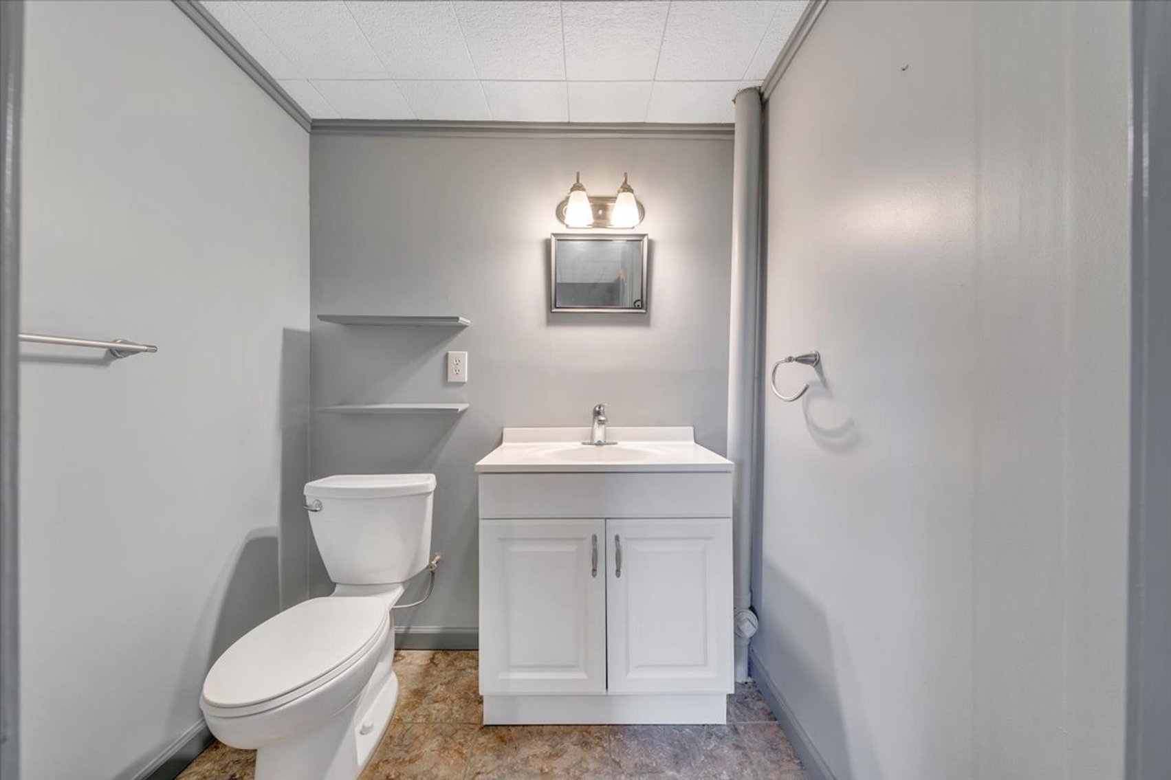 Image for 365 Isolane Road Real Estate Auction