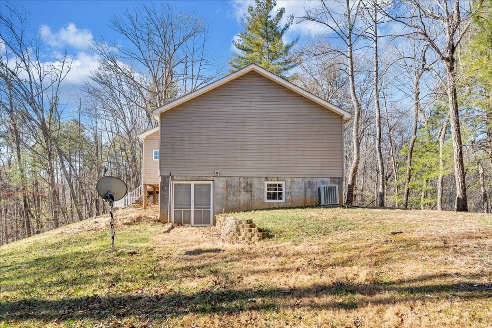 Image for 365 Isolane Road Real Estate Auction