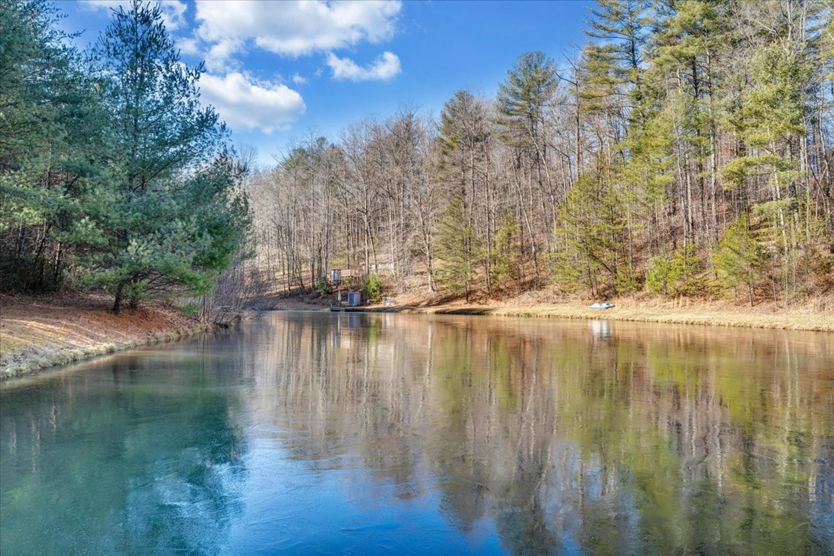 Image for 365 Isolane Road Real Estate Auction