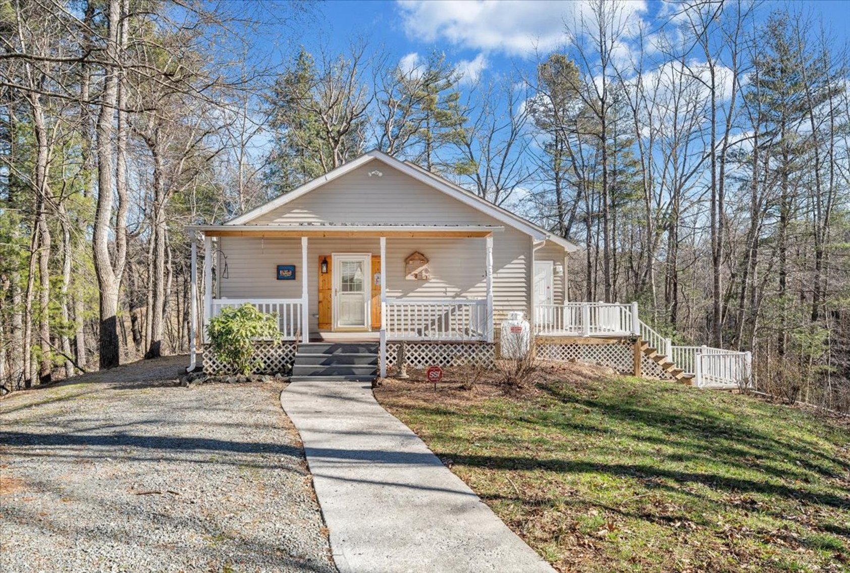 Image for 365 Isolane Road Real Estate Auction