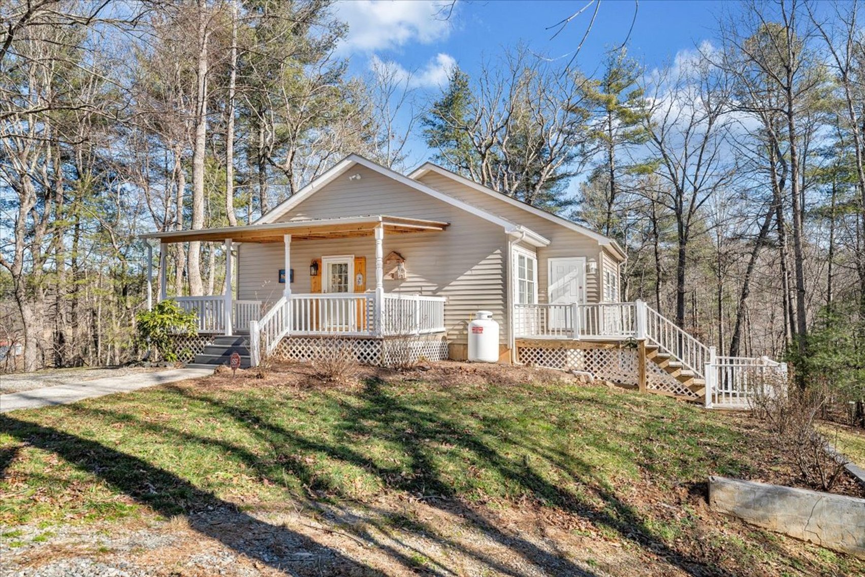 Image for 365 Isolane Road Real Estate Auction