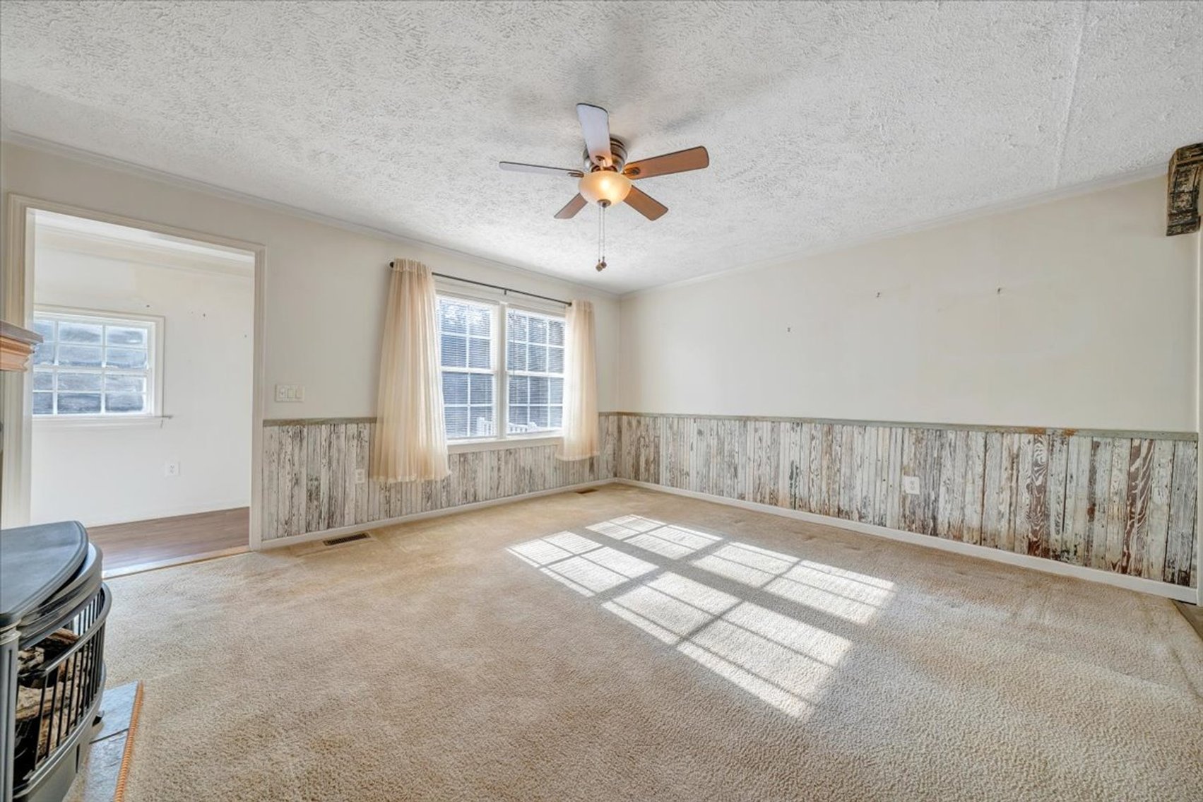 Image for 365 Isolane Road Real Estate Auction