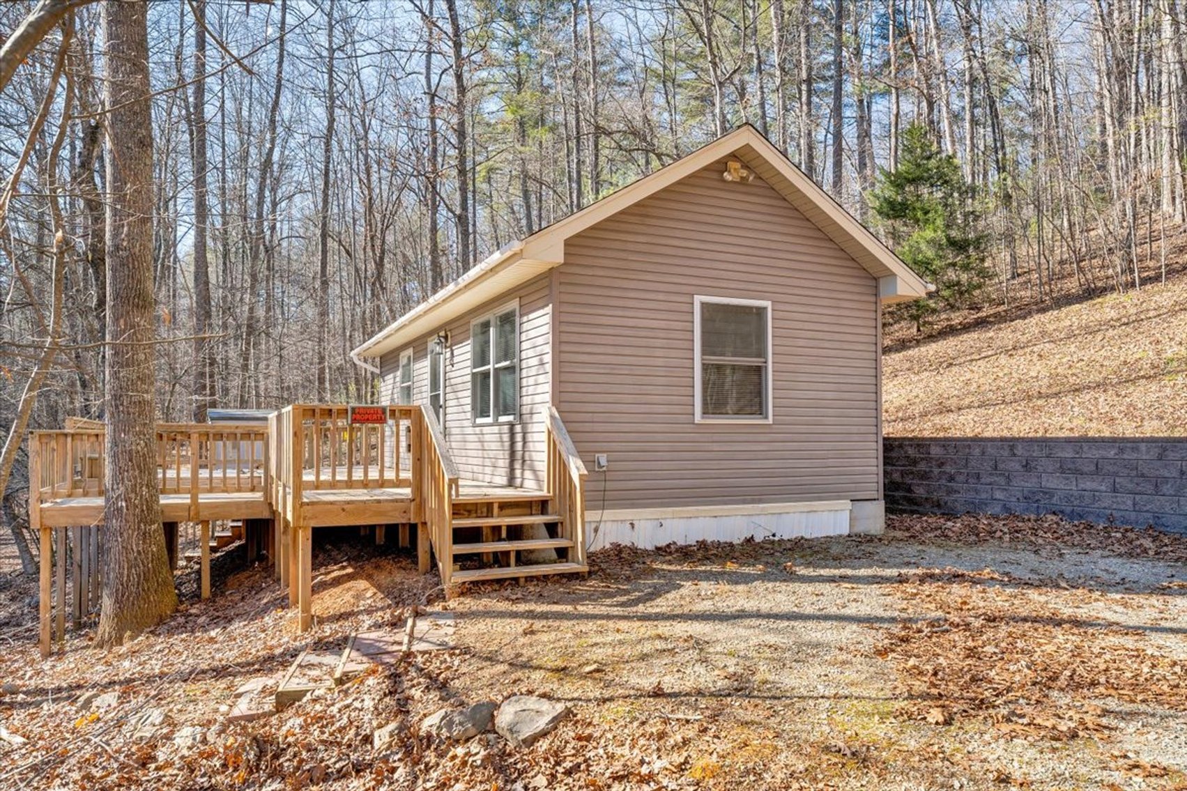 Image for 365 Isolane Road Real Estate Auction