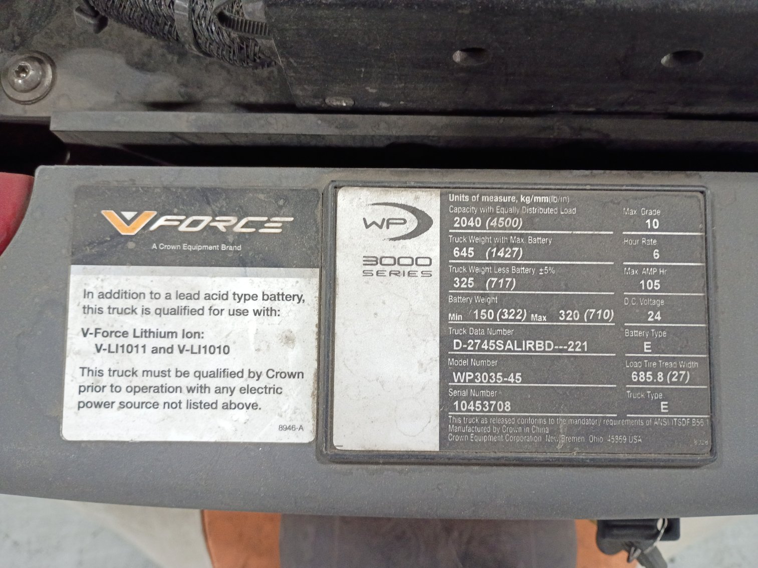 Image for Crown WP 3000 Series 4,500 lbs Capacity Electric Pallet Jack
