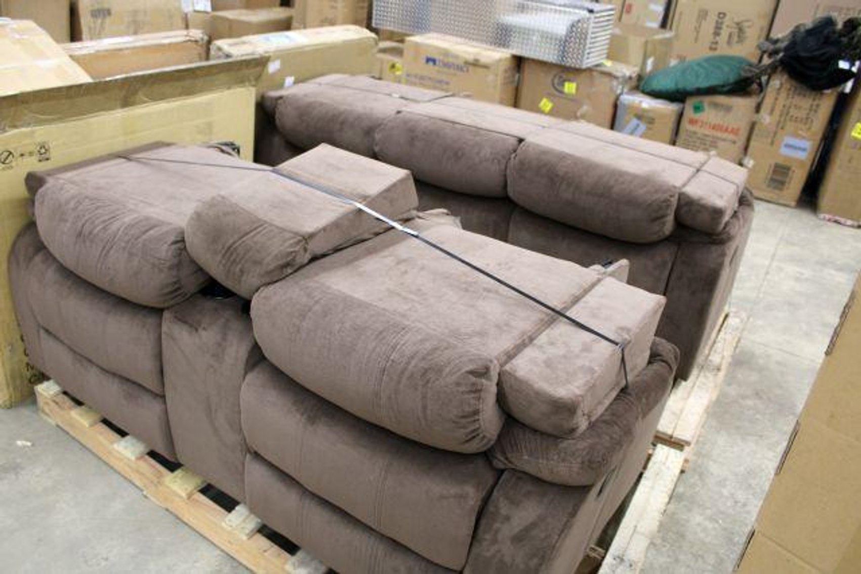 Image for LIVE AUCTION - SURPLUS MARCH