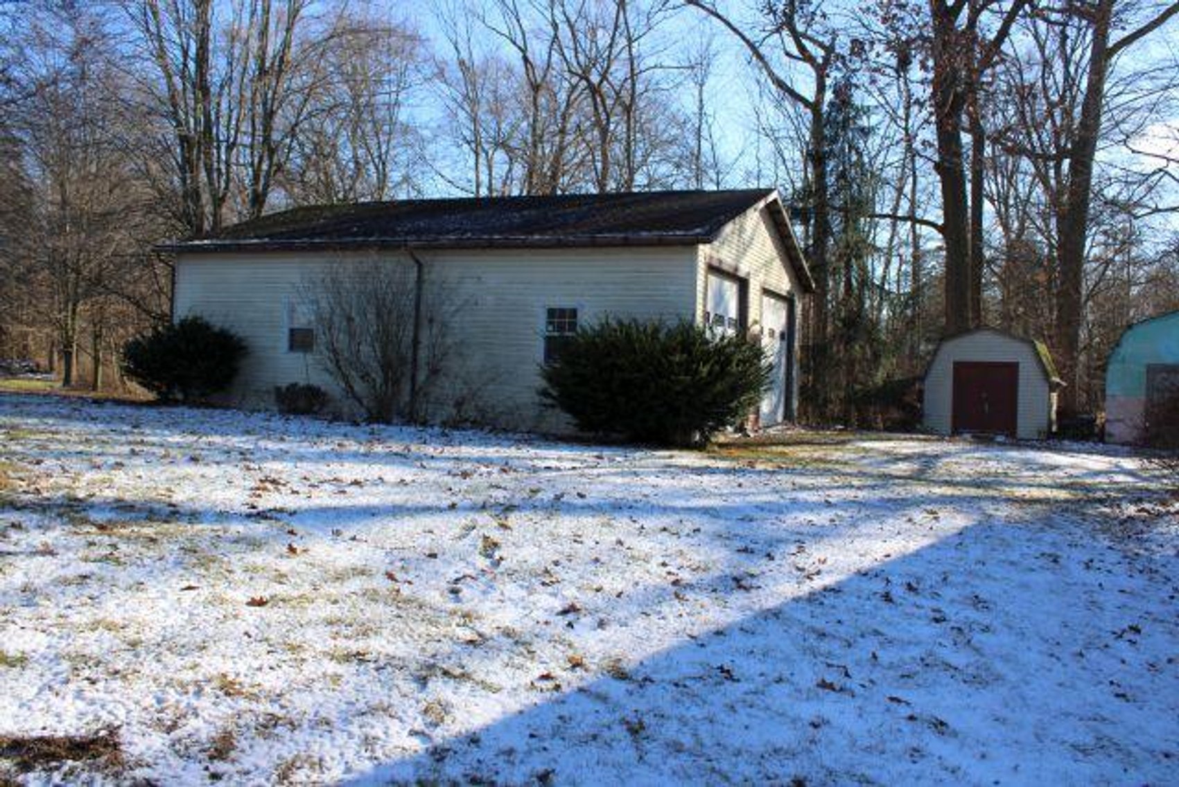 Image for SPLIT LEVEL HOME - POLE BUILDING