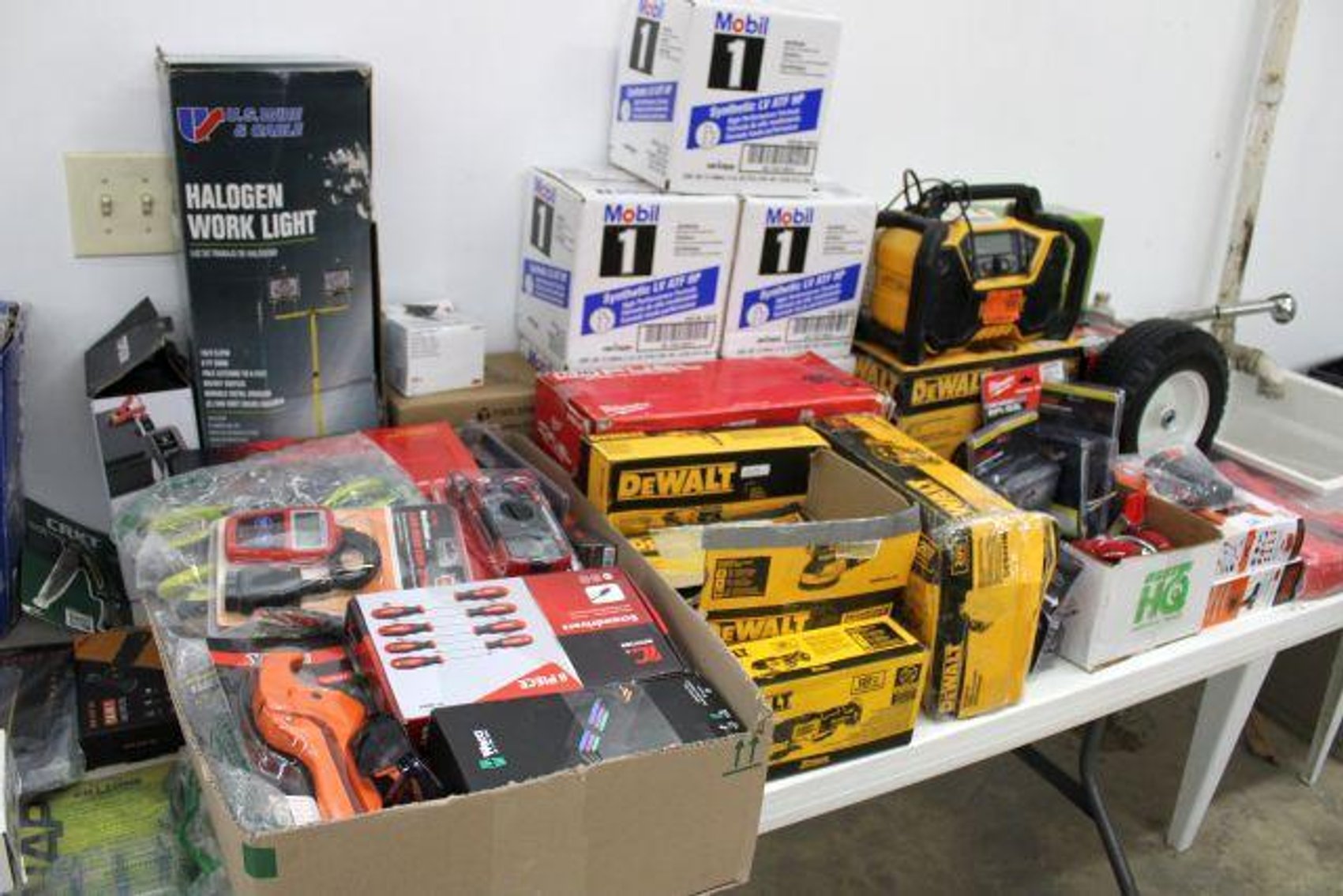 Image for SURPLUS- 5 SEMI LOADS