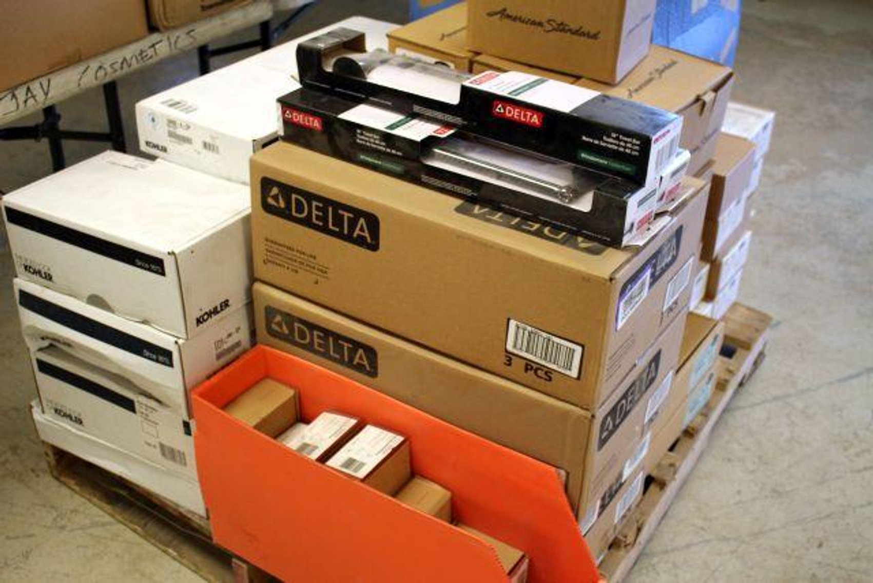 Image for LIVE AUCTION - NO ONLINE BIDDING