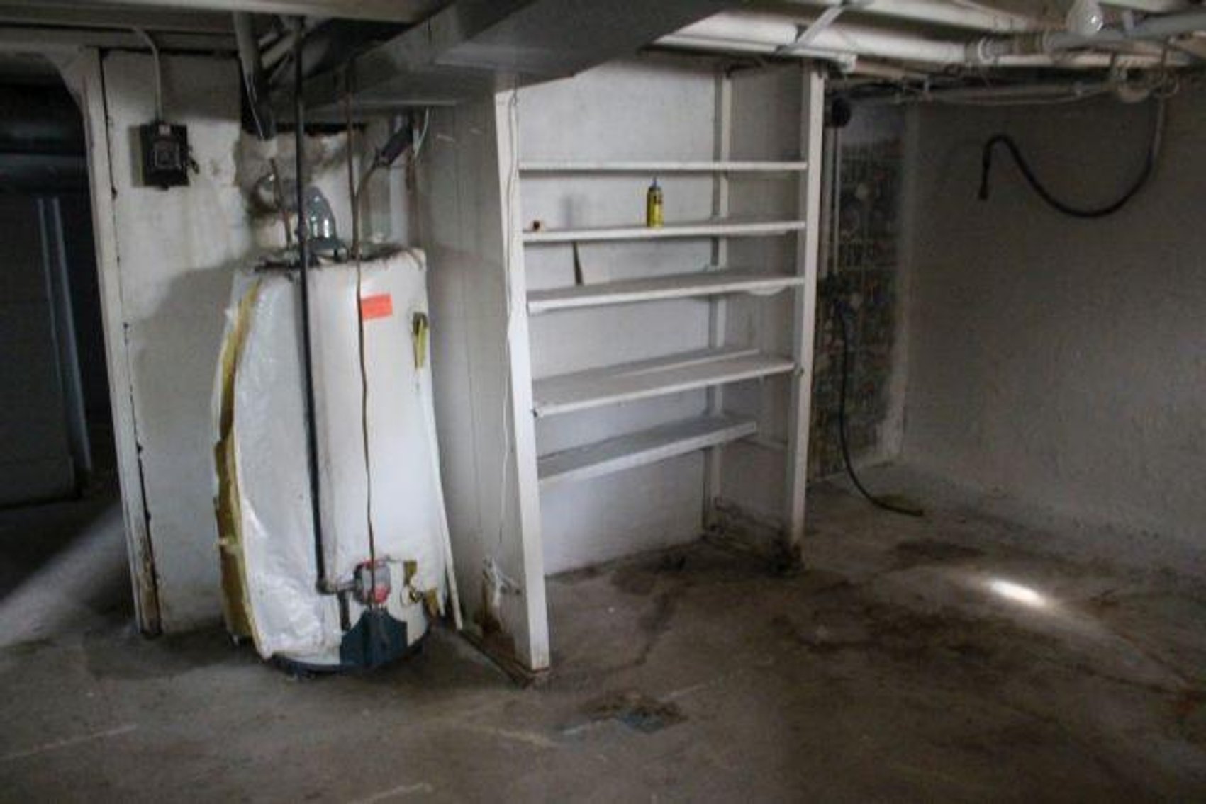 Image for ABSOLUTE REAL ESTATE AUCTION