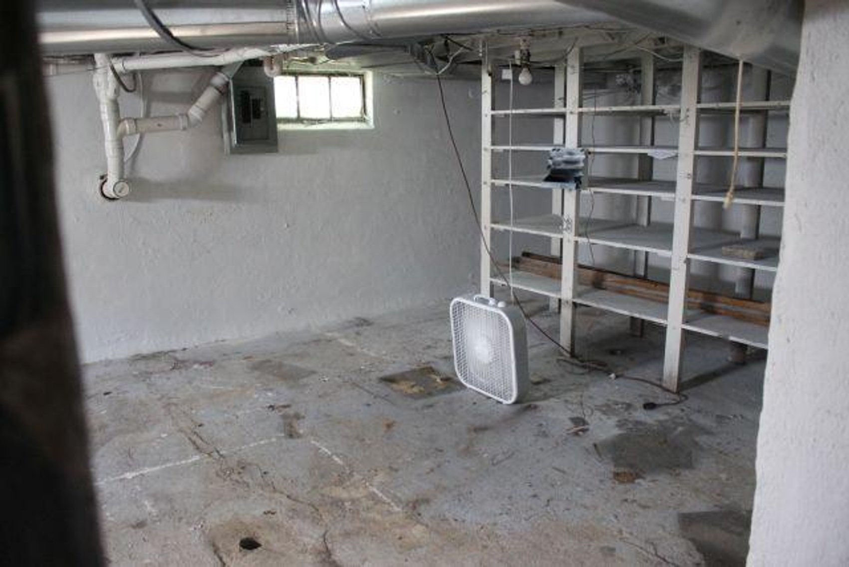 Image for ABSOLUTE REAL ESTATE AUCTION