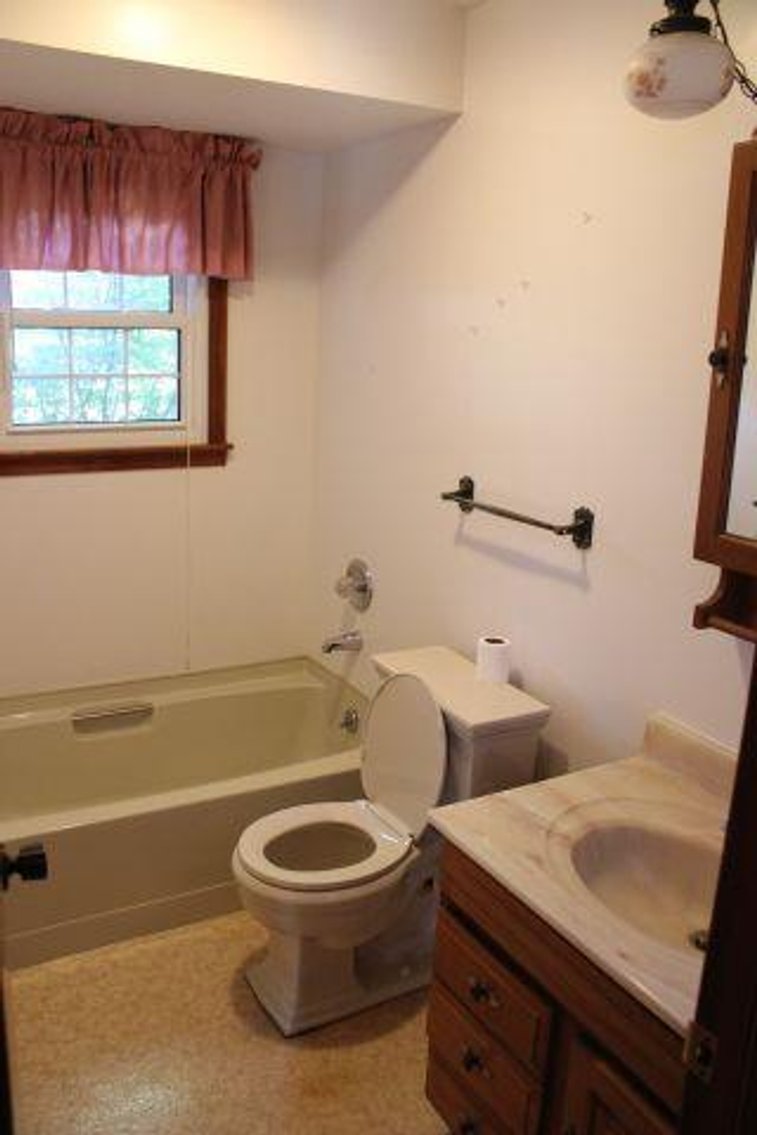 Image for THOMEN REAL ESTATE AUCTION