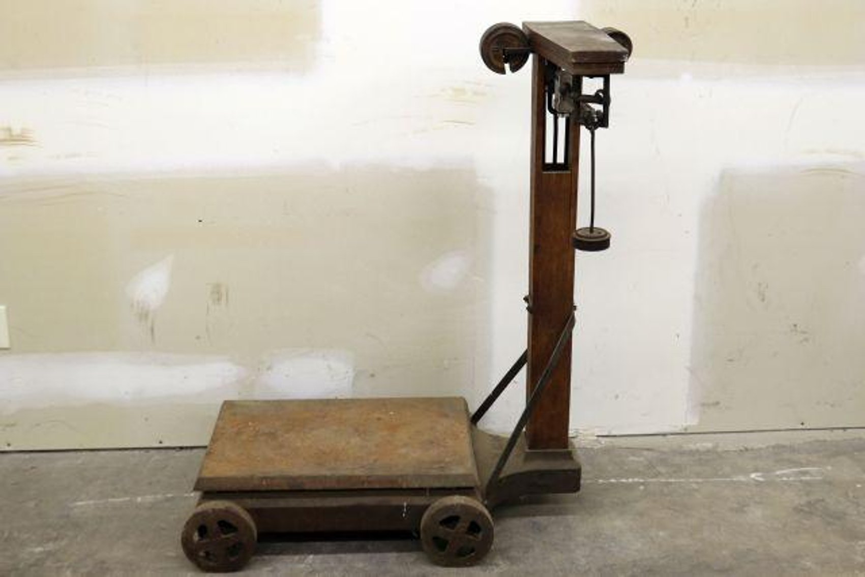 Image for VEHICLES-KNIVES-TOOLS-ARTIFACTS-ANTIQUES