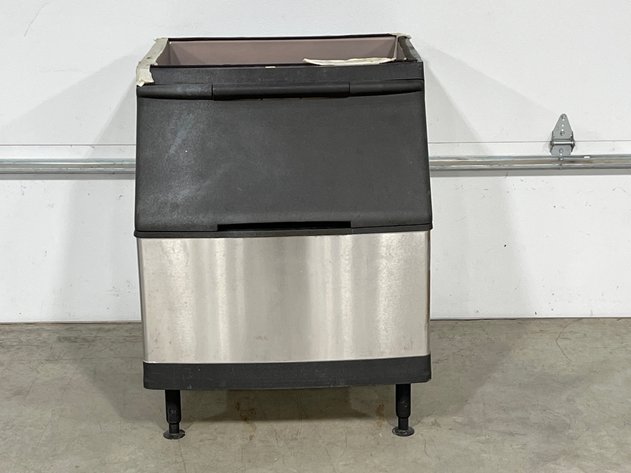 Image for FOOD PREP - SEATING - REFRIGERATION -