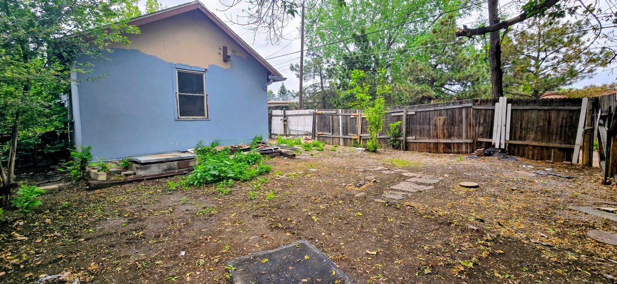 Image for 313 West Monument Real Estate Auction