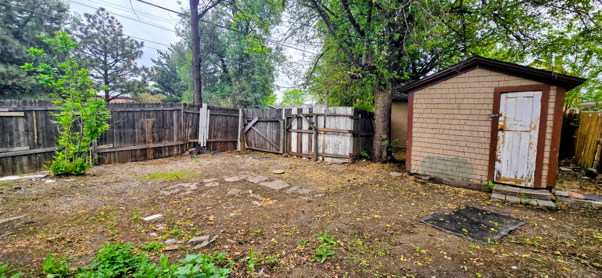 Image for 313 West Monument Real Estate Auction