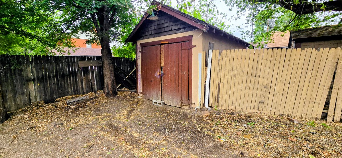 Image for 313 West Monument Real Estate Auction