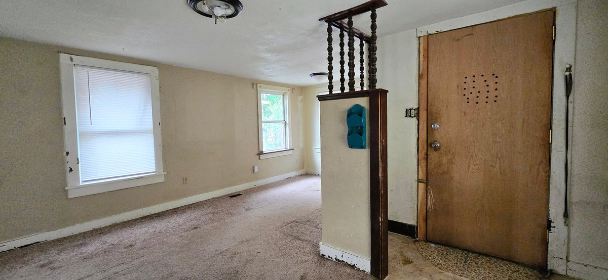 Image for 313 West Monument Real Estate Auction