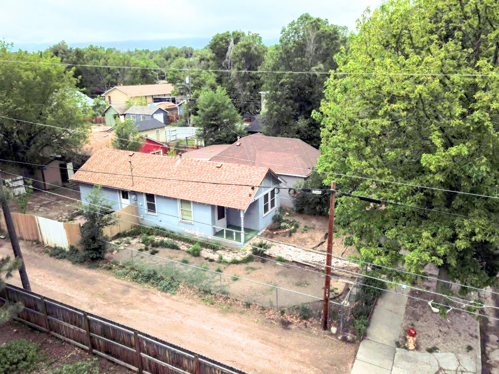 Image for 313 West Monument Real Estate Auction