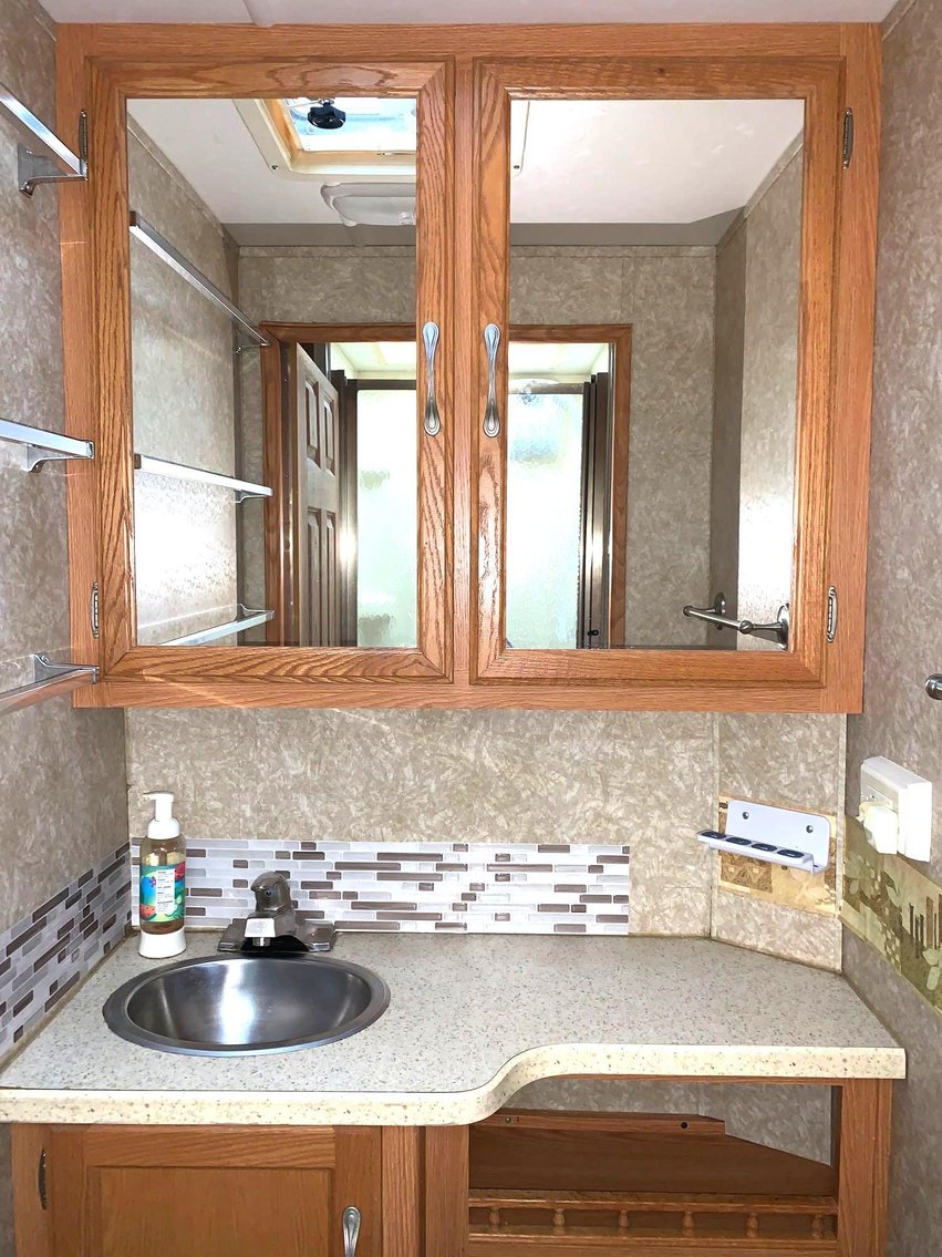 Image for 2007 Dutchmen Express Motorhome!