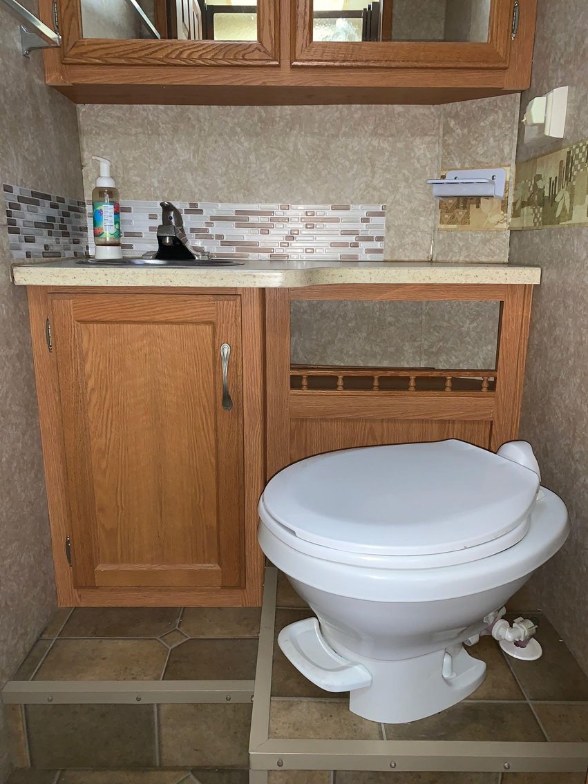 Image for 2007 Dutchmen Express Motorhome!