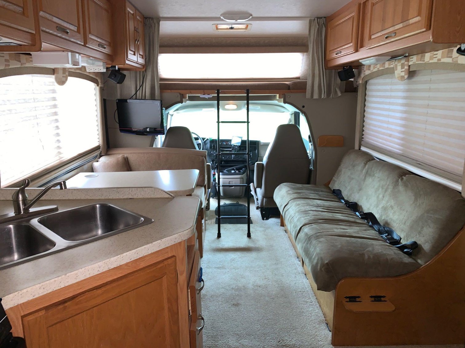 Image for 2007 Dutchmen Express Motorhome!