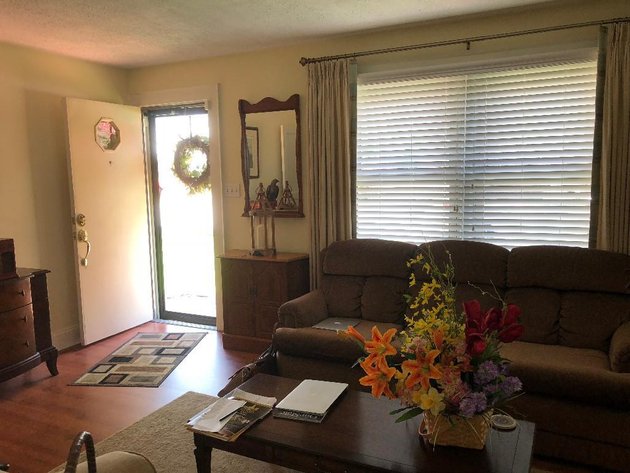 Image for Cute Konnoak Cottage Winston Salem Home