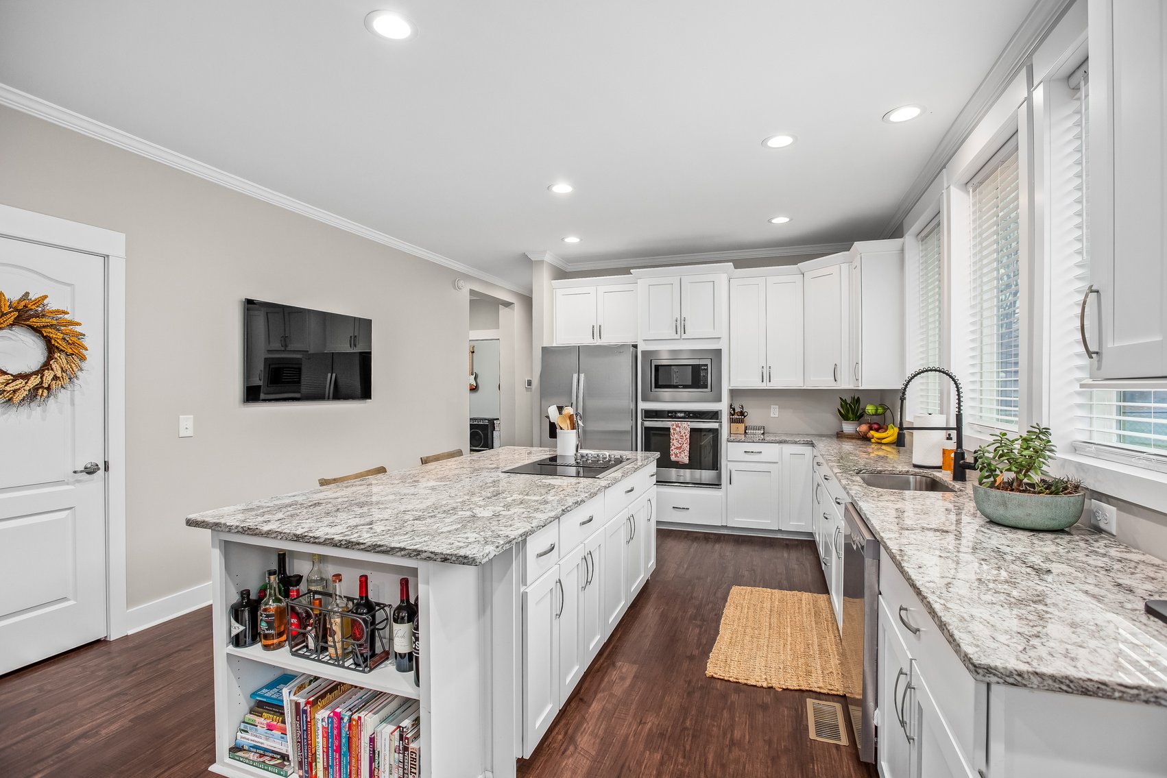 Davie County Home-Modern Living with Countryside Charm!