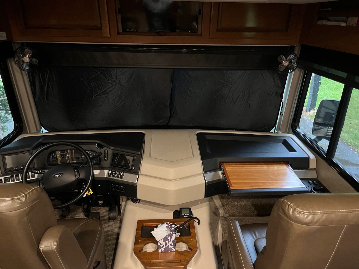 2019 Fleetwood Bounder Model 36F (39 ft long) Motorhome