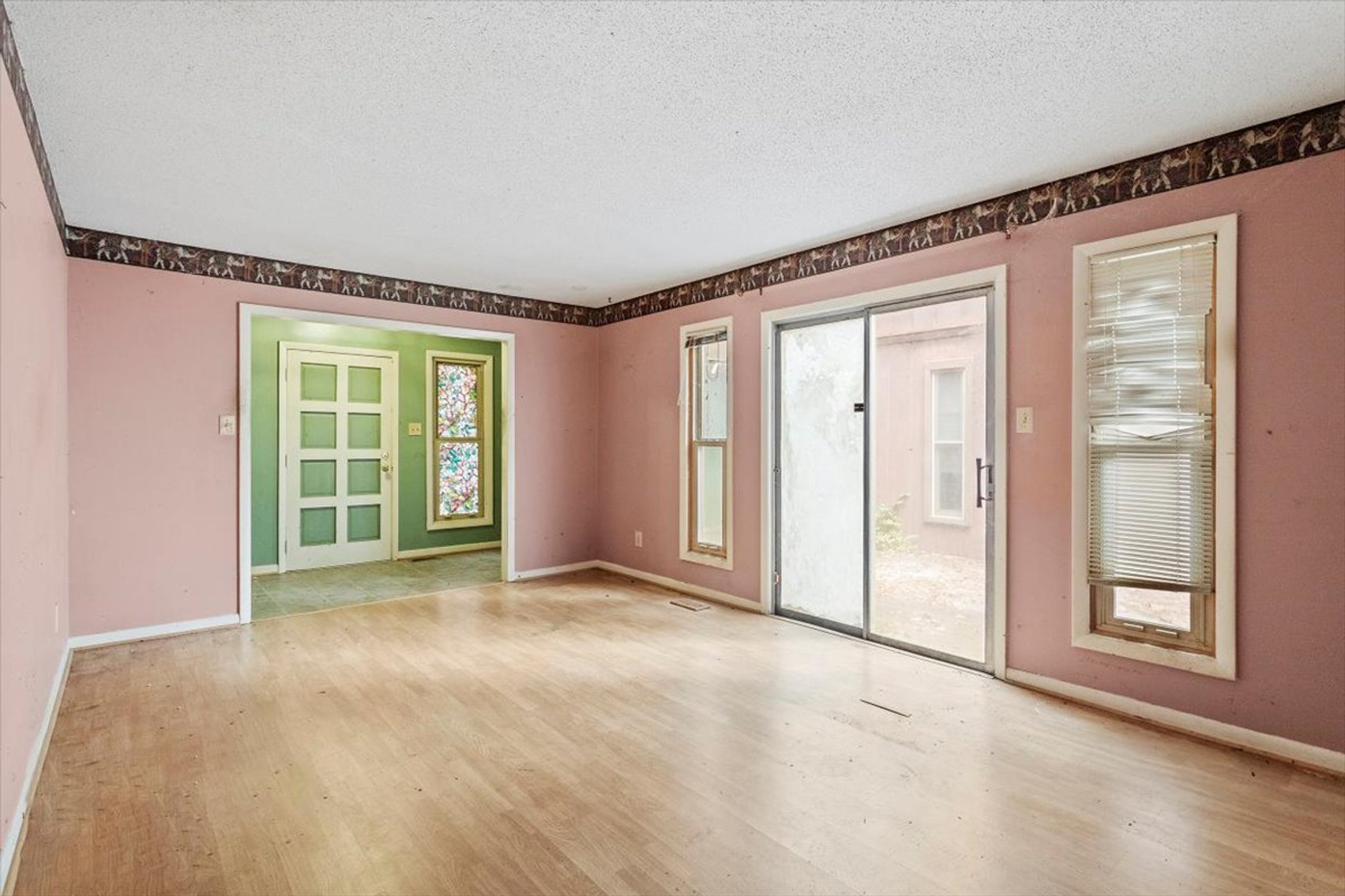 Hidden Gem with Reno Potential - Raleigh, NC