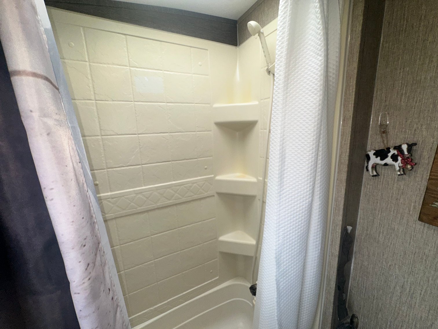 Mountain Getaway - West Jefferson: Passport Elite Camper + Golf Cart