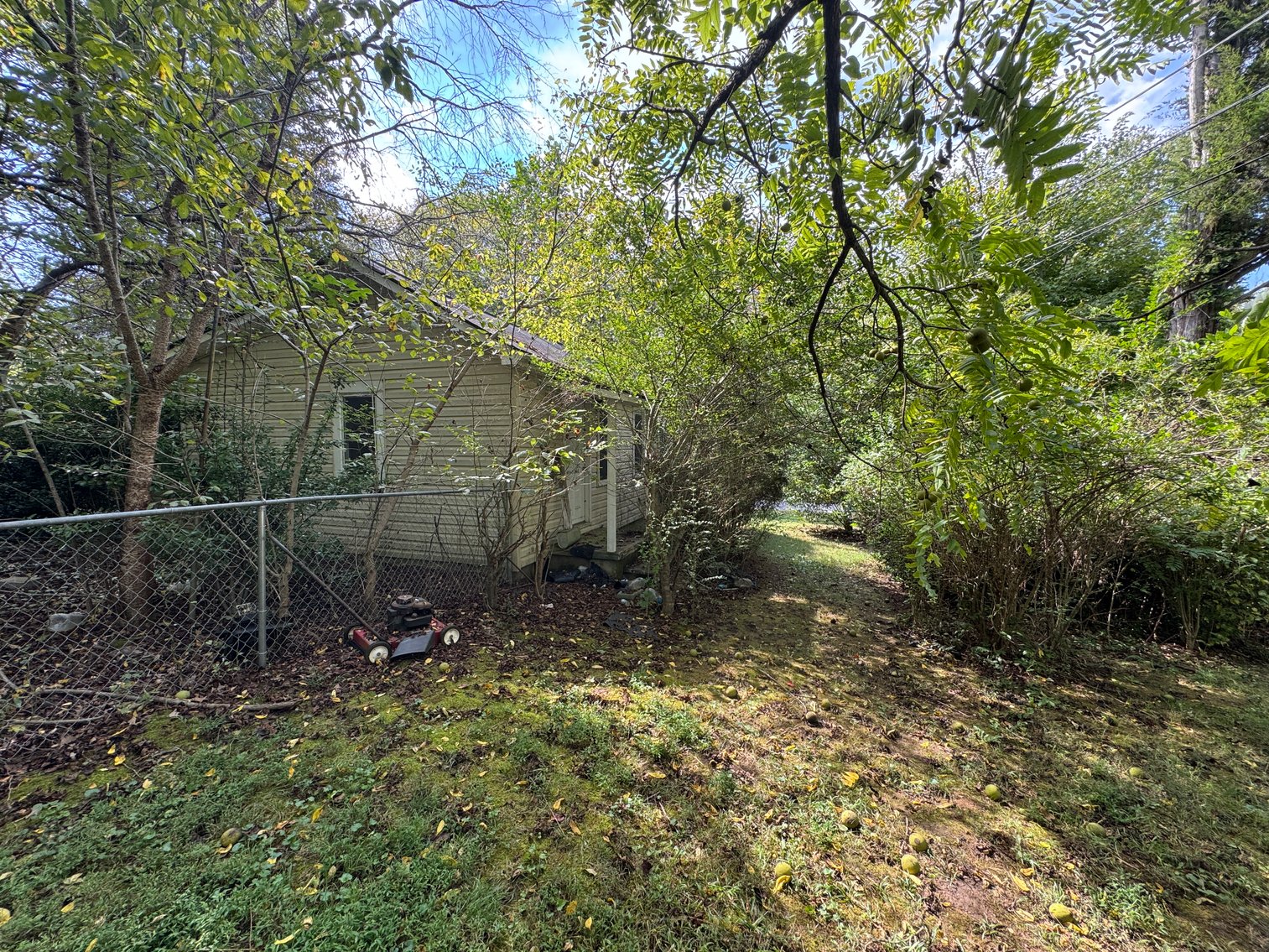 JUDICIAL AUCTION - Urban Home in Yadkinville, NC