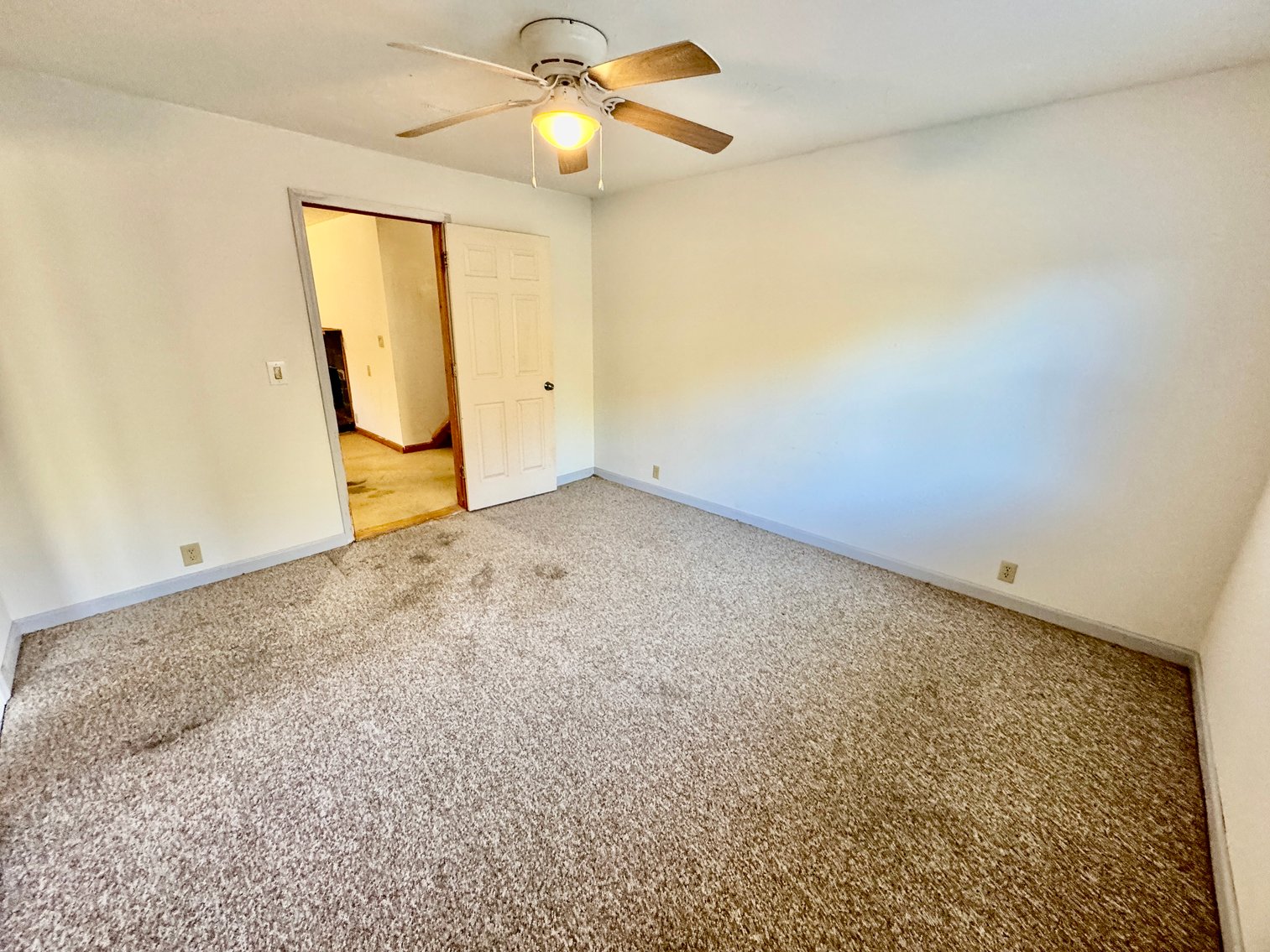 Large Home, Apartment and Acreage on Bell Farm Road, Statesville, NC