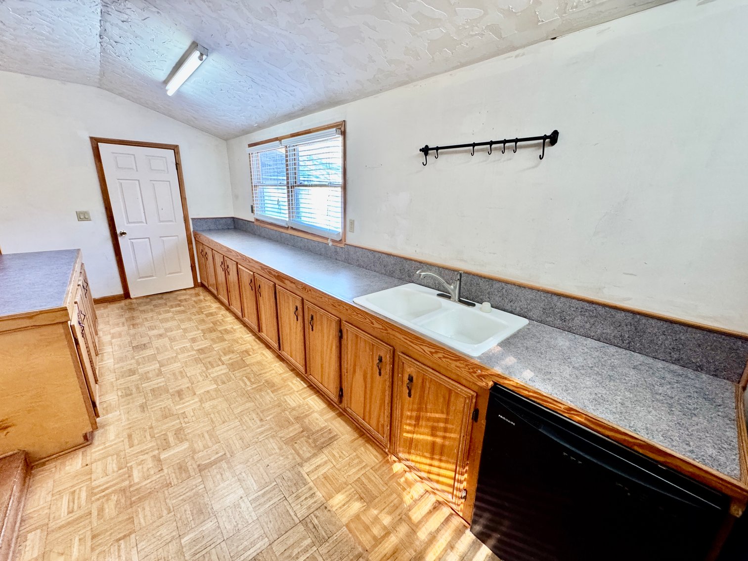 Large Home, Apartment and Acreage on Bell Farm Road, Statesville, NC