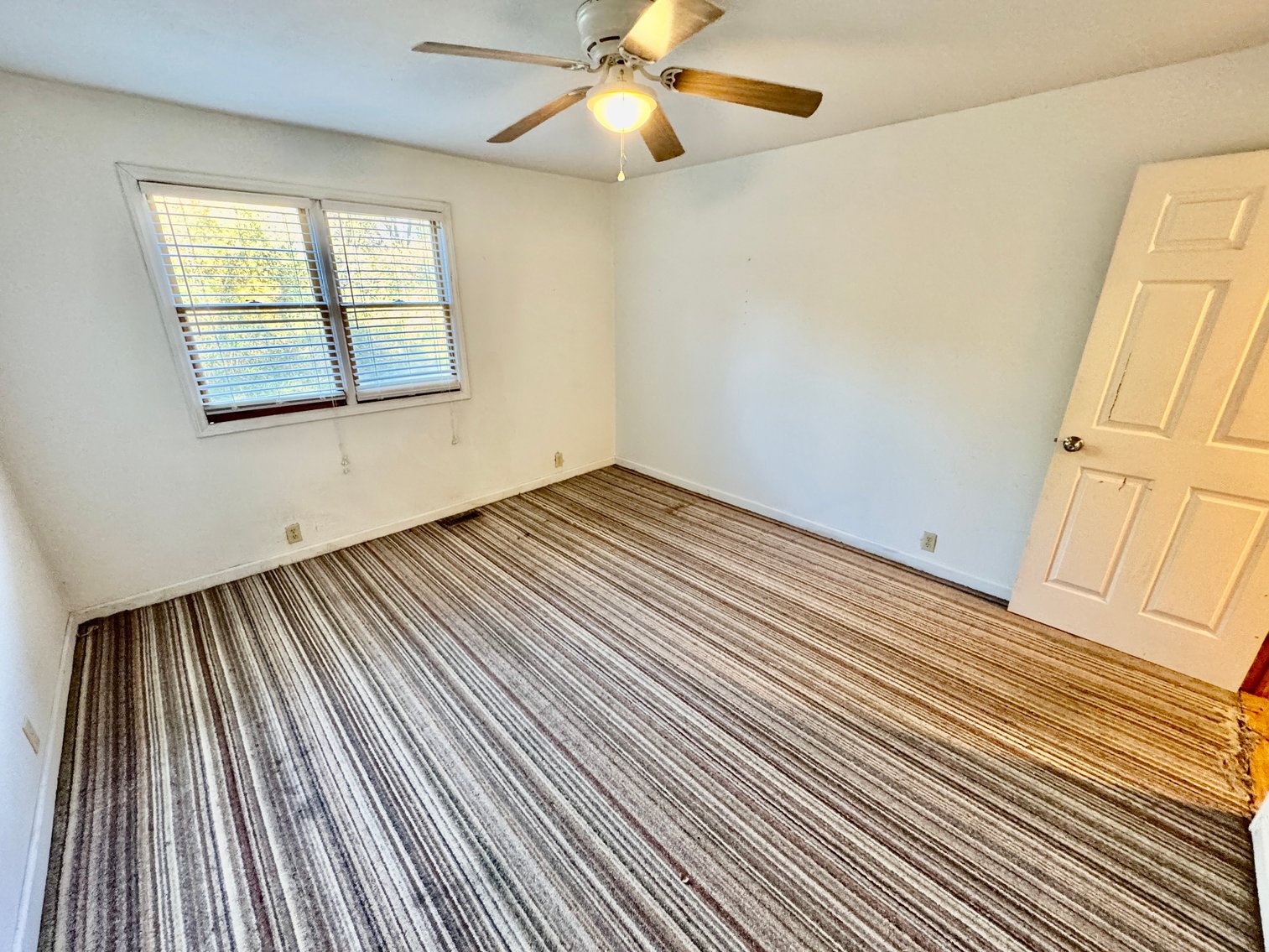 Large Home, Apartment and Acreage on Bell Farm Road, Statesville, NC