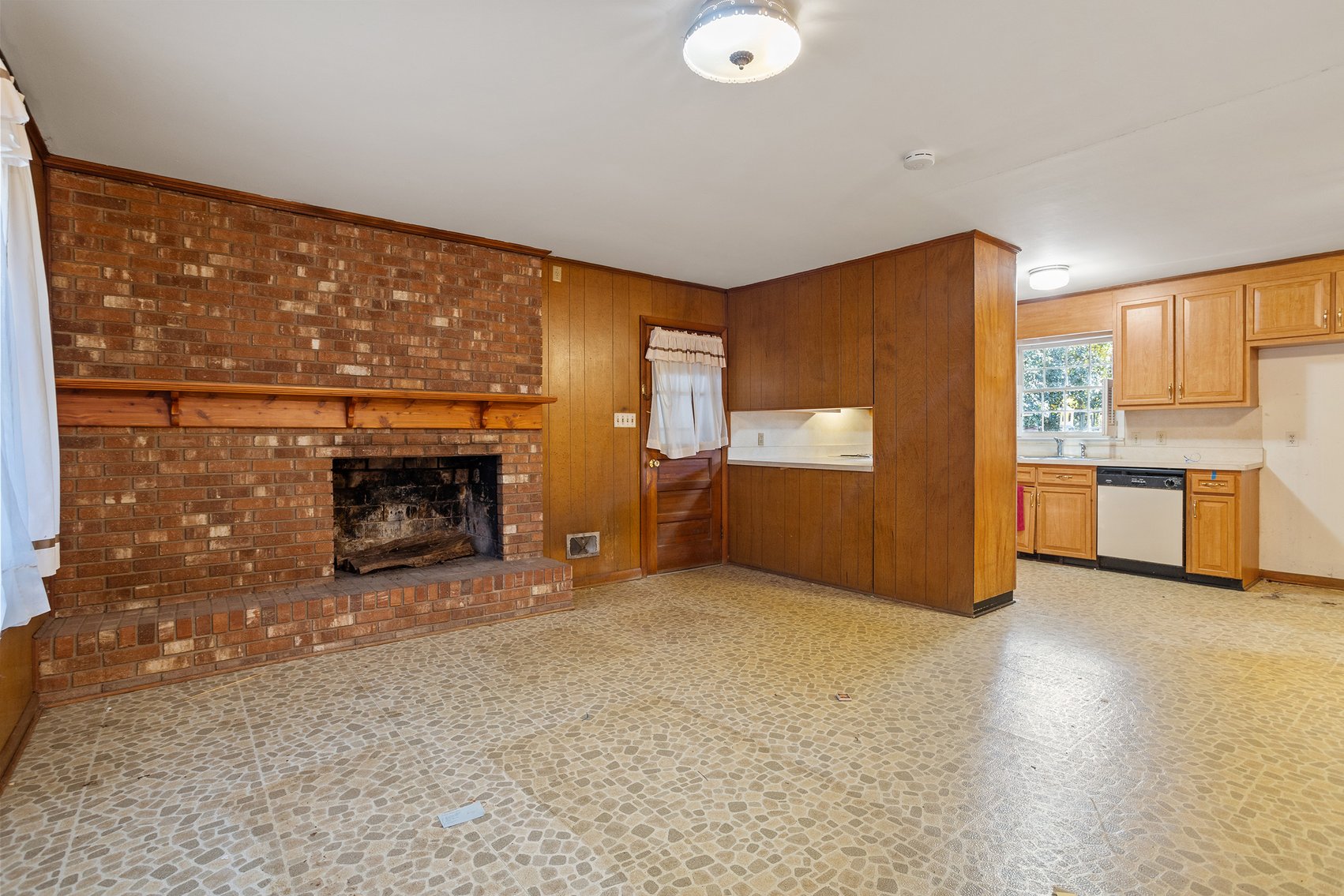 Cary Convenience, Single-Level Lifestyle