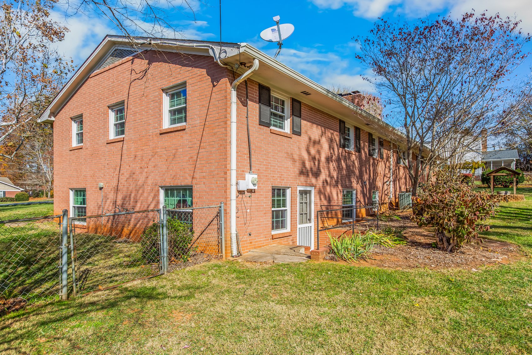 Meadowbrook Corner Classic