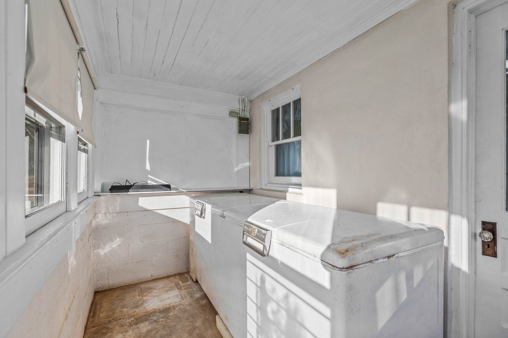 SELLING ABSOLUTE Highway 64 Opportunity - Mocksville, NC