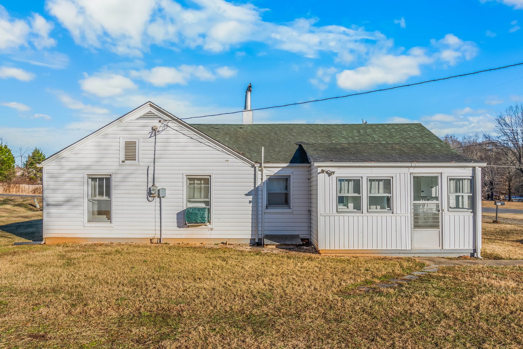 SELLING ABSOLUTE Highway 64 Opportunity - Mocksville, NC