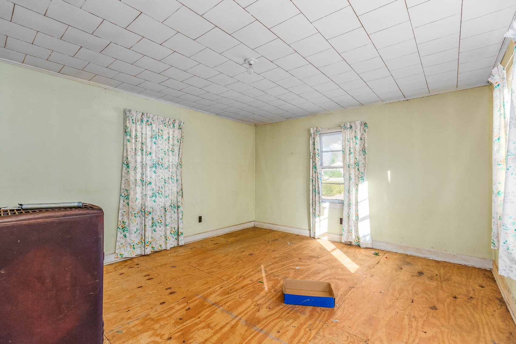 SELLING ABSOLUTE Highway 64 Opportunity - Mocksville, NC