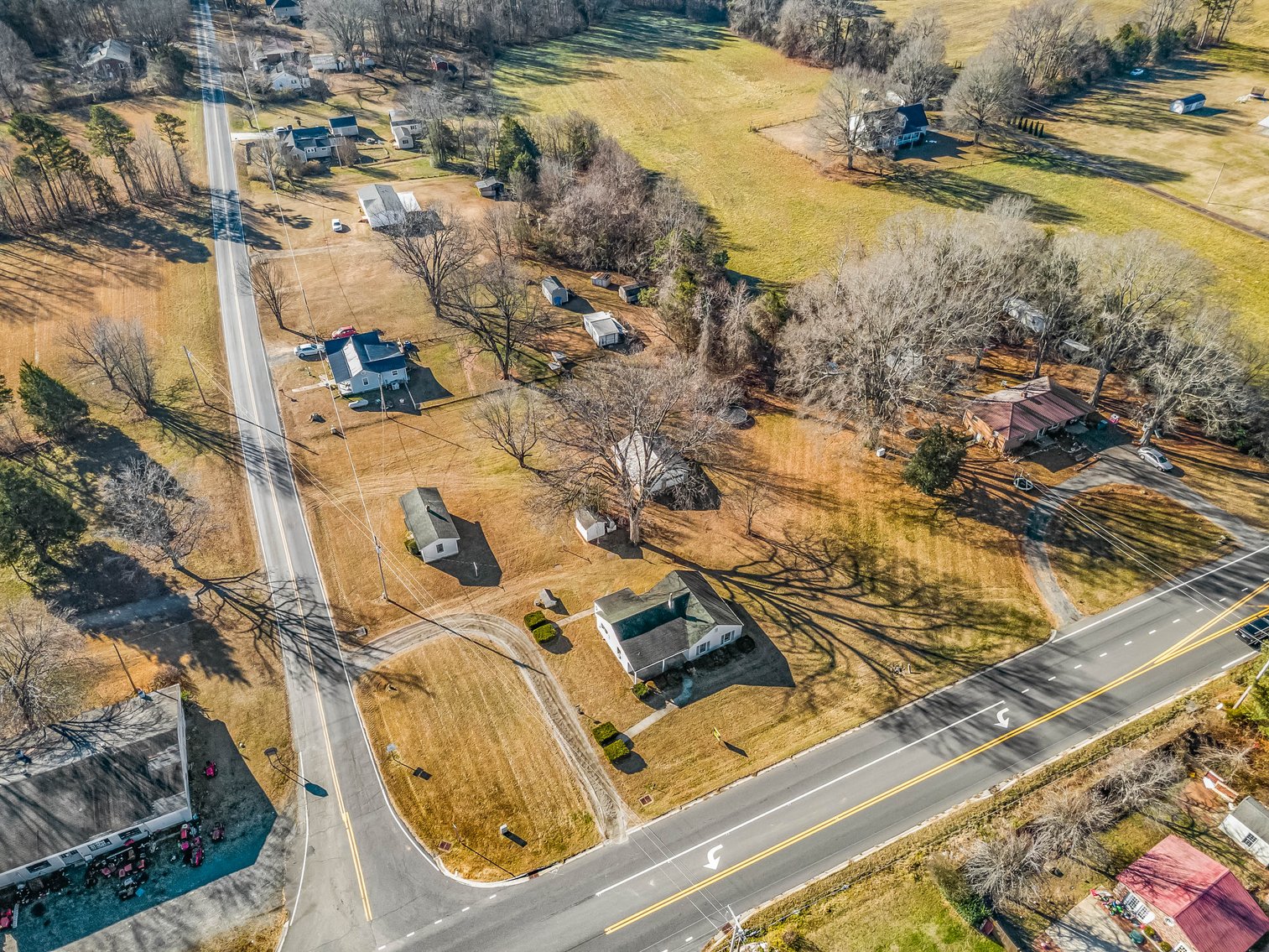 SELLING ABSOLUTE Highway 64 Opportunity - Mocksville, NC