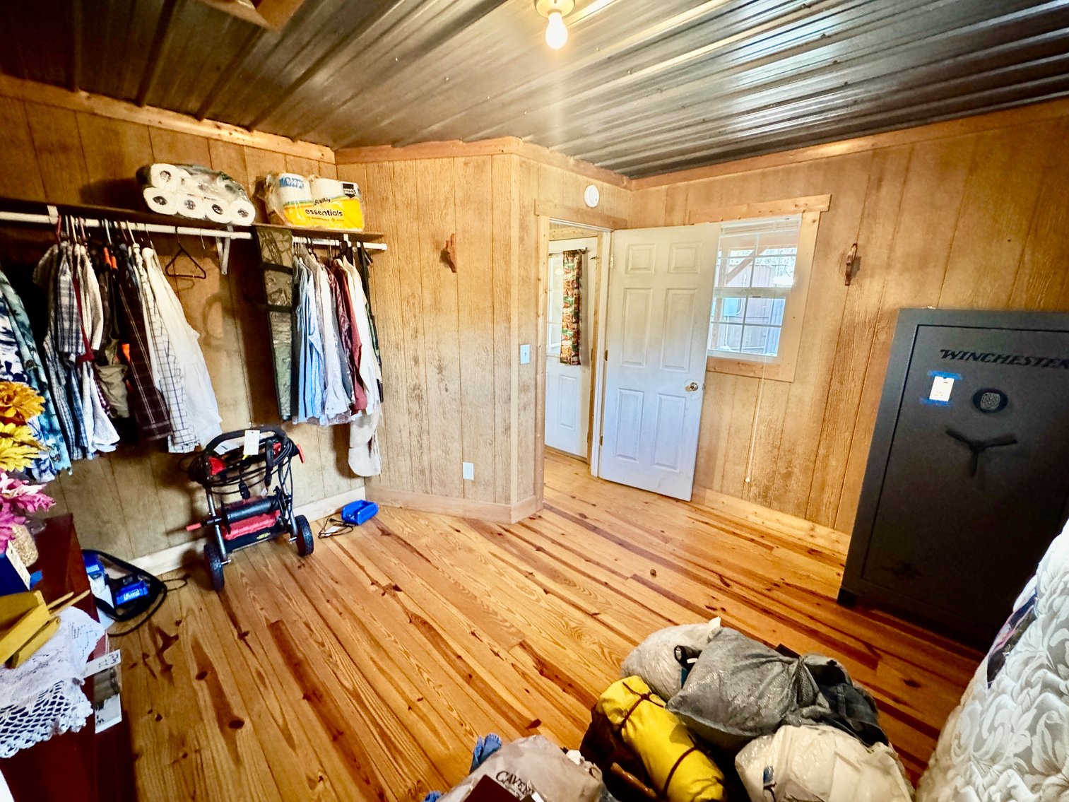Love Valley Cabin