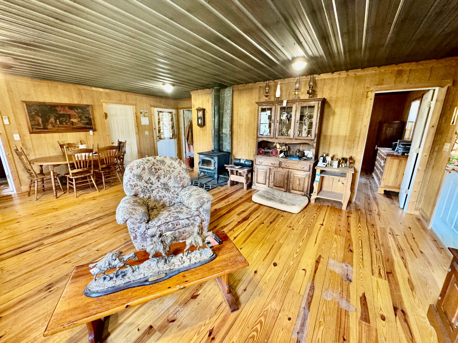 Love Valley Cabin