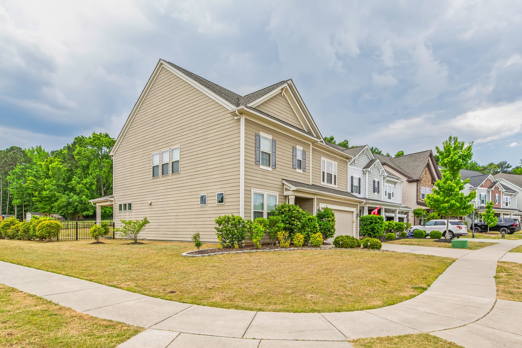 5 Bedroom Home on Corner Lot in Mooresville, NC