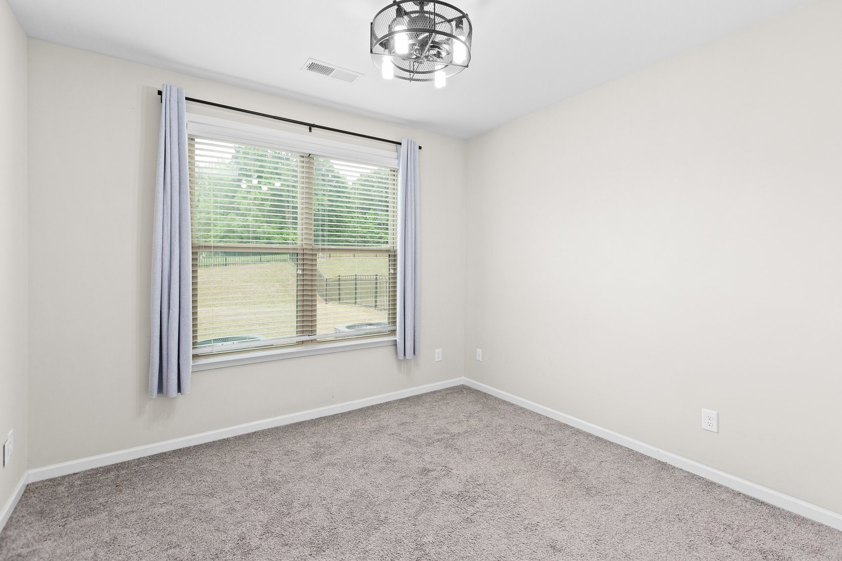 5 Bedroom Home on Corner Lot in Mooresville, NC