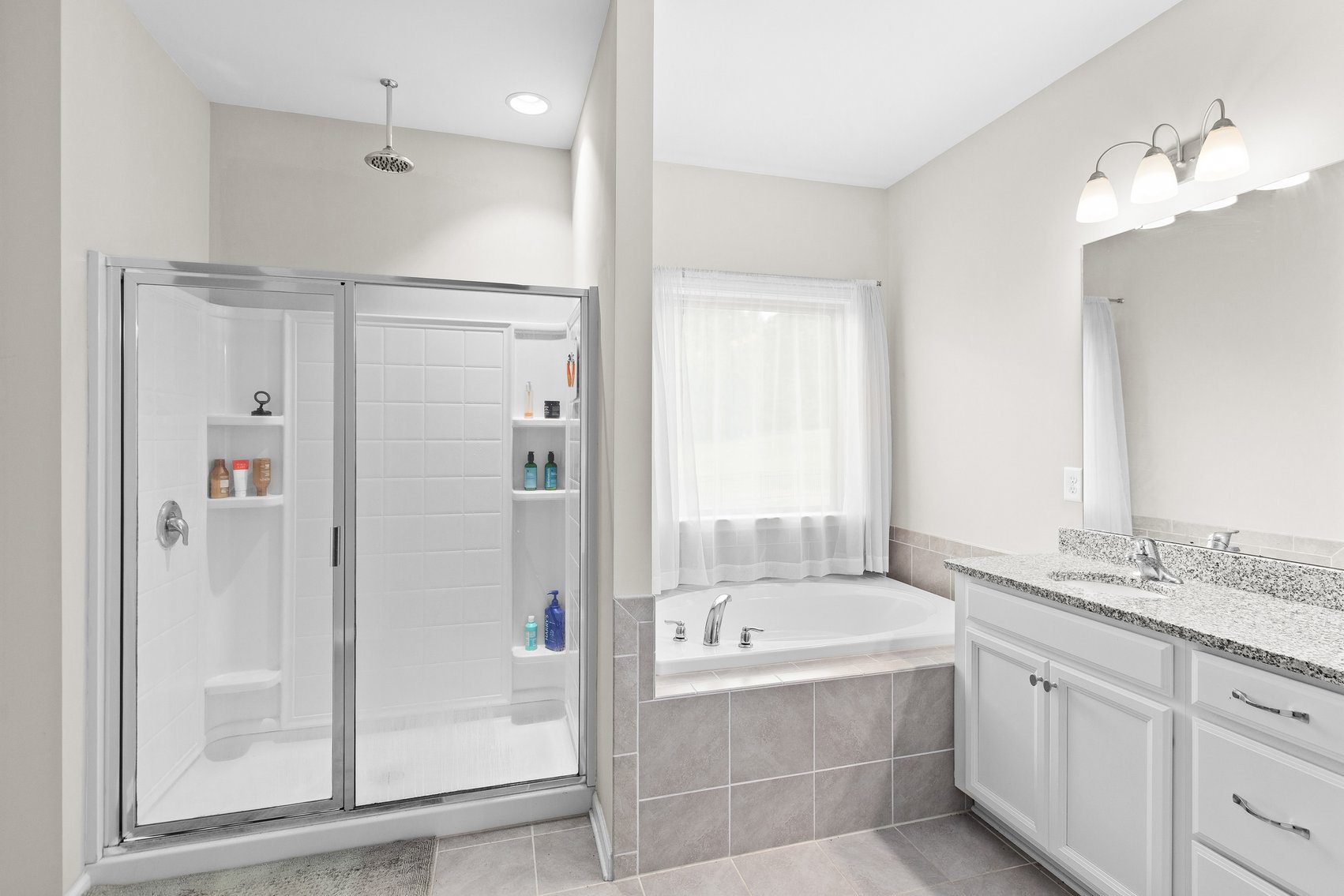 5 Bedroom Home on Corner Lot in Mooresville, NC